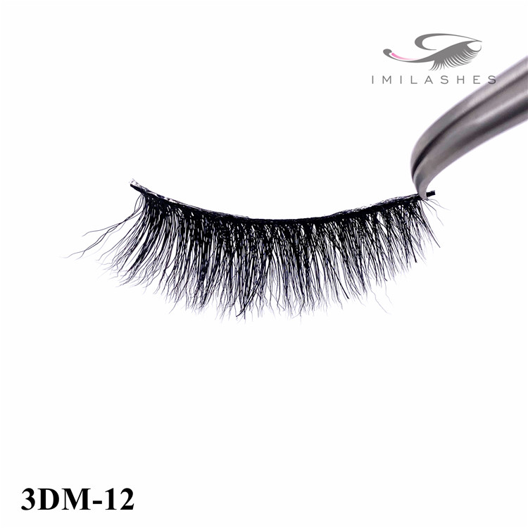 Real 3D mink fur eyelash factory china- A