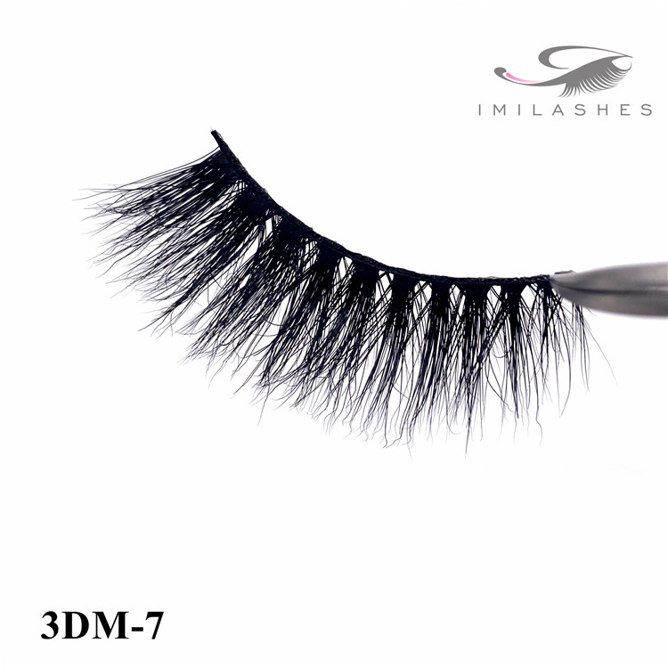 Full natural looking most fashionable style false eyelash wholesale -V