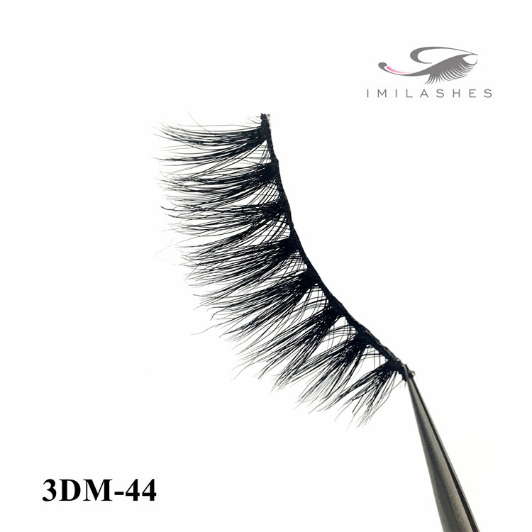 eyelash-vendors-list.jpg