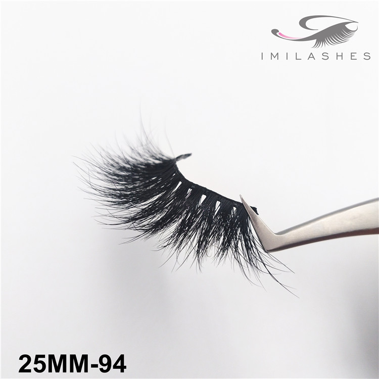 glamorous-eyelash.jpg