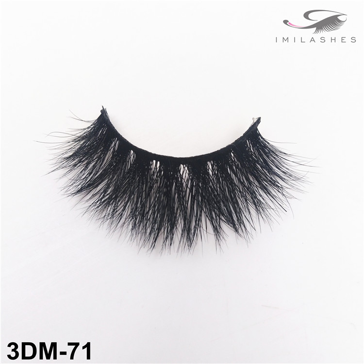 false-eyelash-brands.jpg