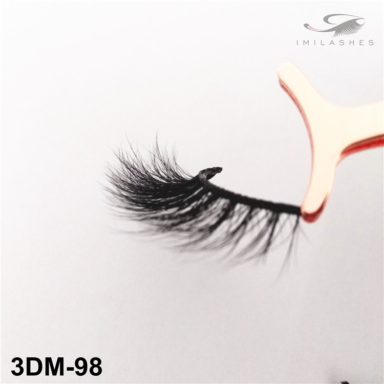 semi-permanent-eyelash-extension,.jpg